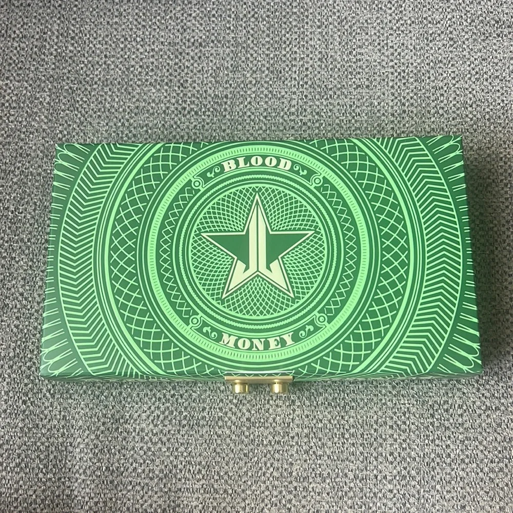 NEW Jeffree Star “Blood money” eyeshadow palette - Picture 1 of 4